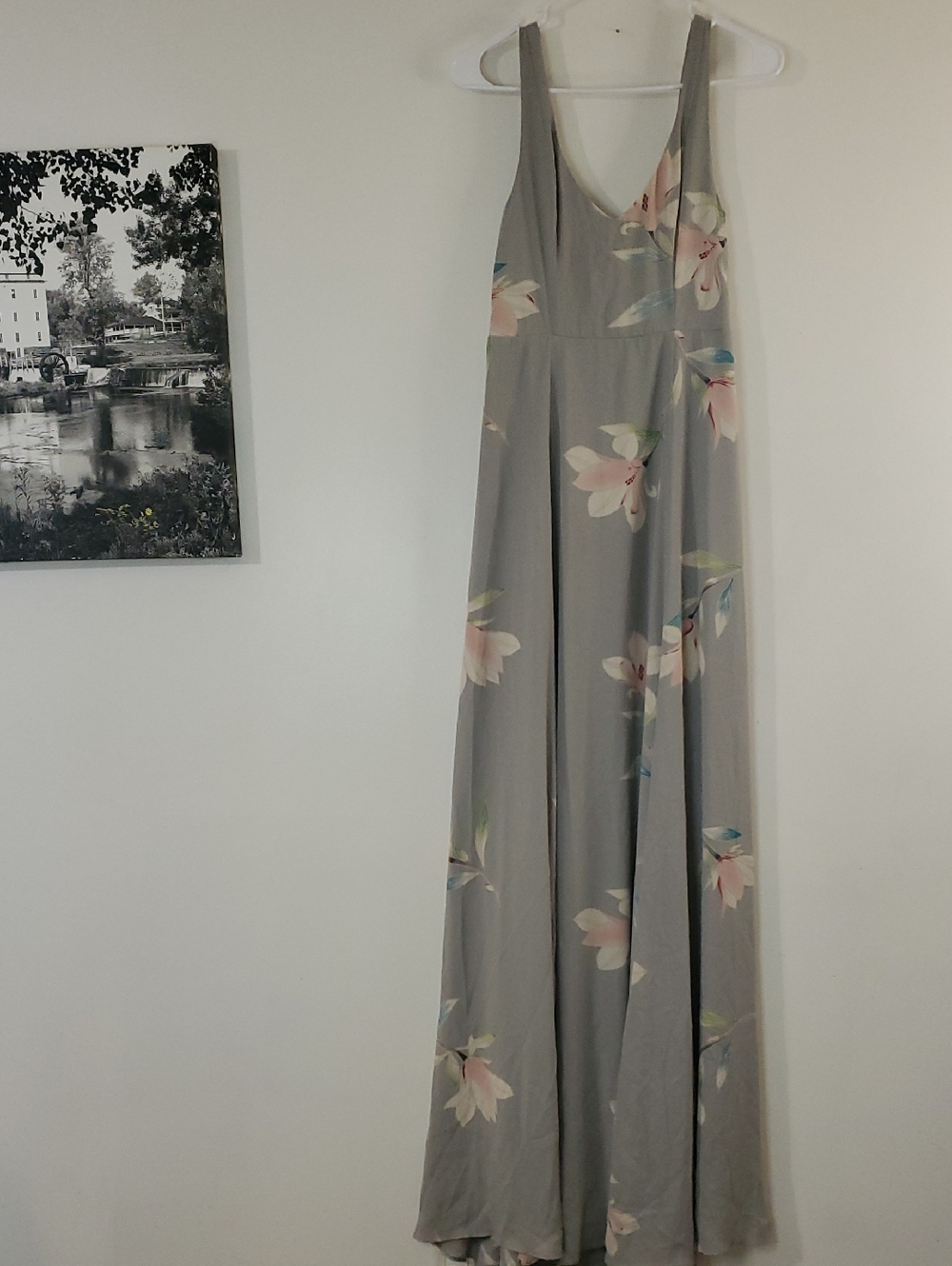 Show Me Your MuMu Gray Floral Maxi Dress Size Small Bridesmaid Sleeveless V-Neck
